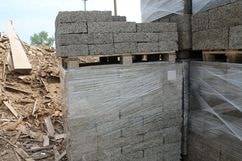 Арболитовые блоки маленького размера